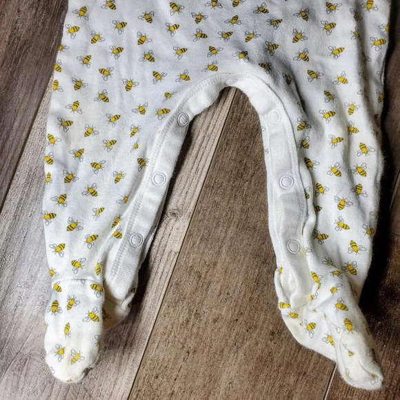 Burt's Bees Baby Honey Bee Organic Snap Button Bottom Footed Sleep & Play - Picture 4 of 7